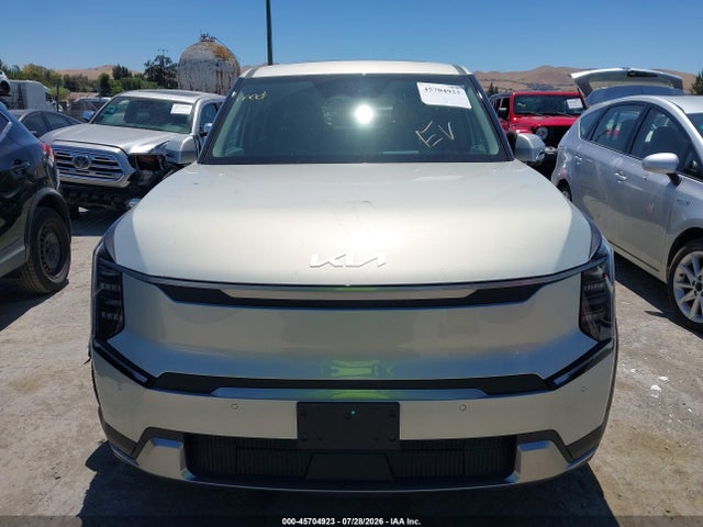 KIA Ev9 Light Long Range 2026 5XYAB5S11TG023657 Image 13