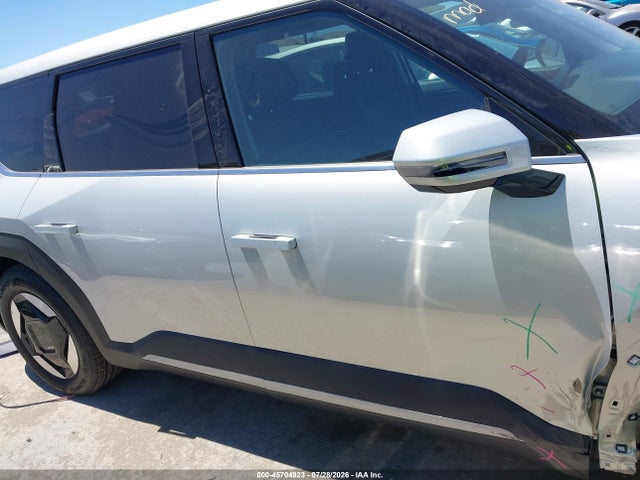 KIA Ev9 Light Long Range 2026 5XYAB5S11TG023657 Image 14