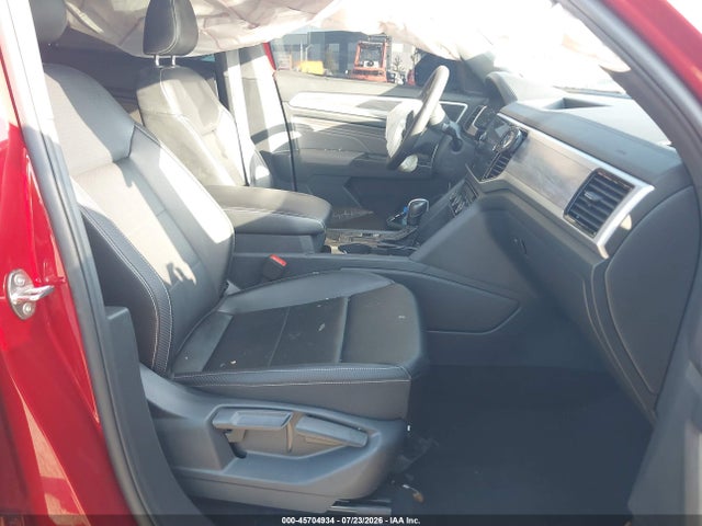 2022 Volkswagen Atlas Cross Sport 3.6l V6 Se W/technology მანქანა იყიდება აუქციონზე, vin: 1V2JE2CA0NC216215, აუქციონის ნომერი: 45704934