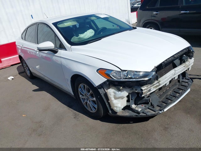 2016 3FA6P0G78GR194477 main image