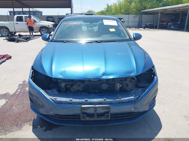 2019 Volkswagen Jetta 1.4t R-line/1.4t S/1.4t Se მანქანა იყიდება აუქციონზე, vin: 3VWCB7BU3KM243606, აუქციონის ნომერი: 45705023