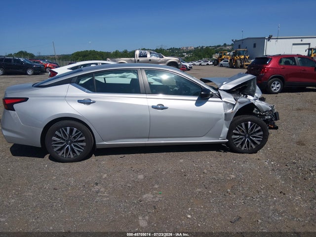 1N4BL4DV2SN423073 Nissan Altima Sv Fwd