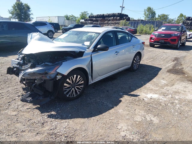 1N4BL4DV2SN423073 Nissan Altima Sv Fwd