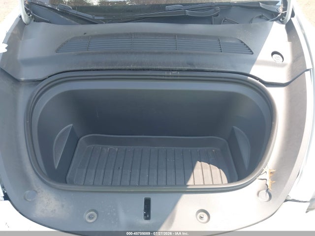 Продаж на аукціоні авто 2022 Tesla Model Y Long Range Dual Motor All-wheel Drive, vin: 7SAYGDEE7NA009992, номер лоту: 45705089