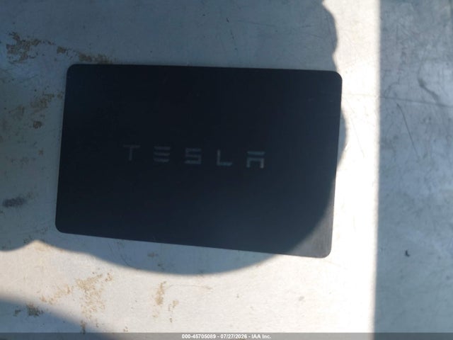 Продаж на аукціоні авто 2022 Tesla Model Y Long Range Dual Motor All-wheel Drive, vin: 7SAYGDEE7NA009992, номер лоту: 45705089