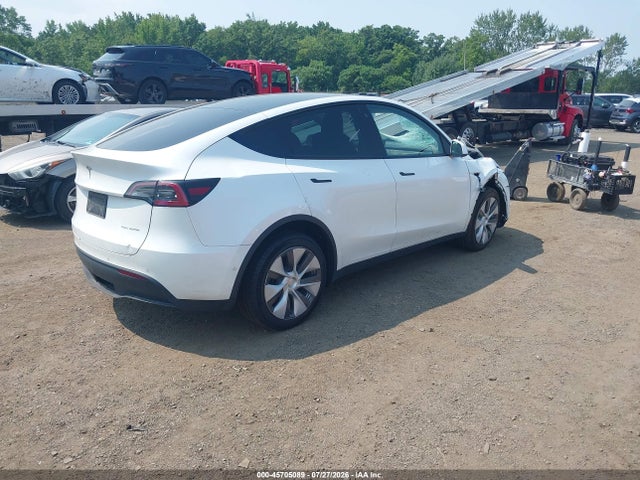 Продаж на аукціоні авто 2022 Tesla Model Y Long Range Dual Motor All-wheel Drive, vin: 7SAYGDEE7NA009992, номер лоту: 45705089