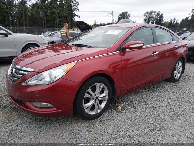 45705102 :رقم المزاد ، 5NPEC4AC0DH635662 vin ، 2013 Hyundai Sonata Limited مزاد بيع
