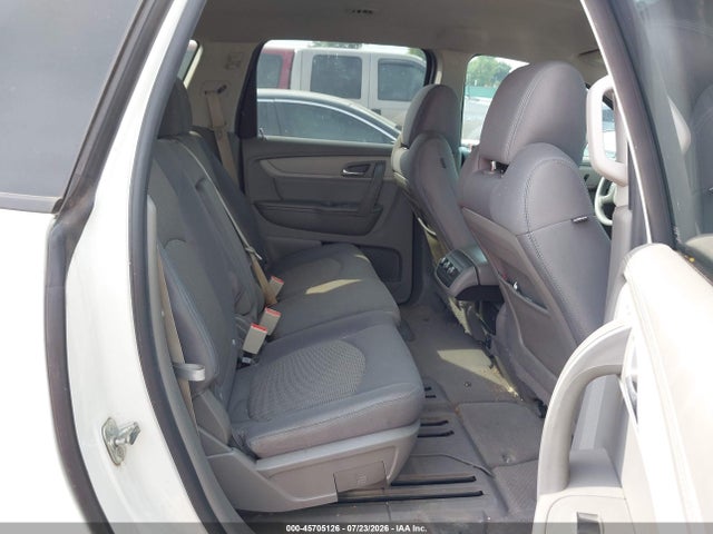 1GNKRFKD9FJ211385 Chevrolet Traverse Ls
