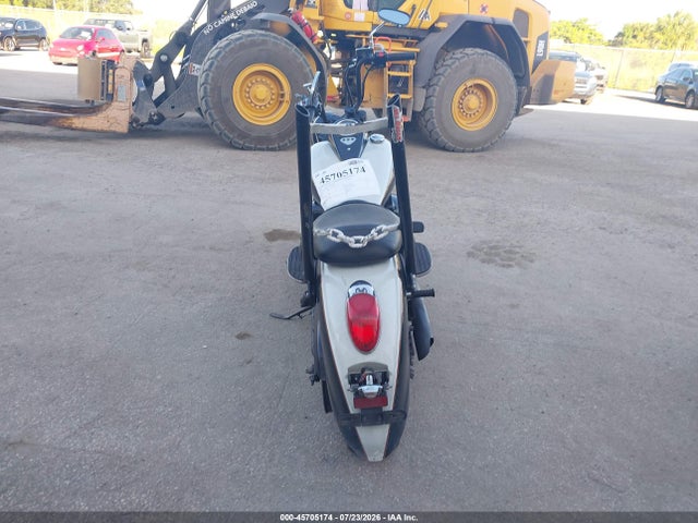 Продаж на аукціоні авто 2022 Kawasaki Vn900 B, vin: JKAVN2B15NA102172, номер лоту: 45705174