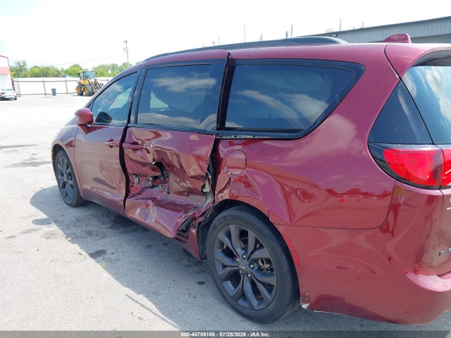Продаж на аукціоні авто 2019 Chrysler Pacifica Touring L Plus, vin: 2C4RC1EG8KR525648, номер лоту: 45705186