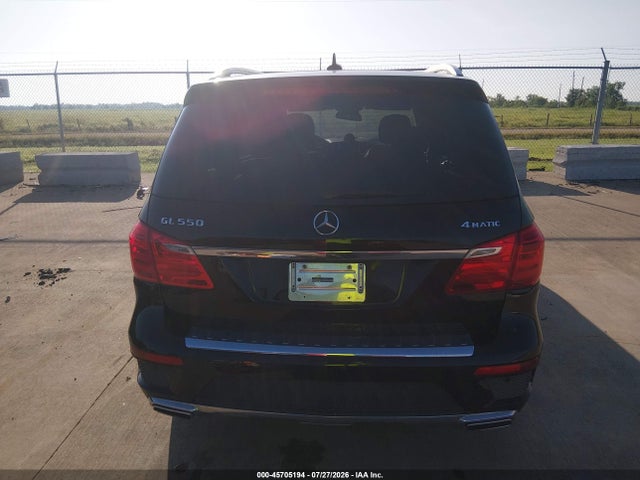 4JGDF7DE3FA551925 Mercedes-Benz Gl 550 4matic