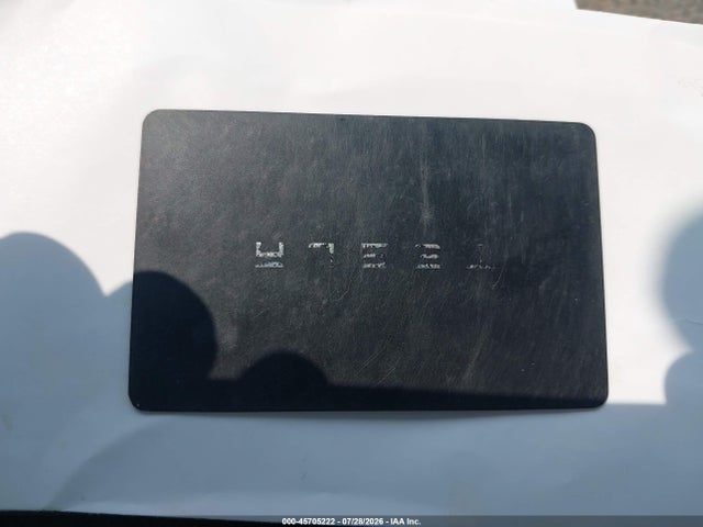 Tesla Model 3 Long Range All-wheel Drive 2025 5YJ3E1EB1SF902174 Image 10