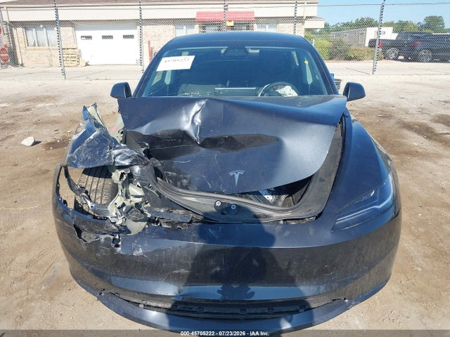 Tesla Model 3 Long Range All-wheel Drive 2025 5YJ3E1EB1SF902174 Image 11
