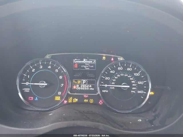 2017 Subaru Forester 2.5i Touring მანქანა იყიდება აუქციონზე, vin: JF2SJAWC4HH426592, აუქციონის ნომერი: 45705235