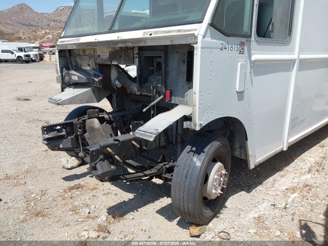 Ford F-59 Commercial Stripped 2014 1F66F5KYXE0A07587 Image 12