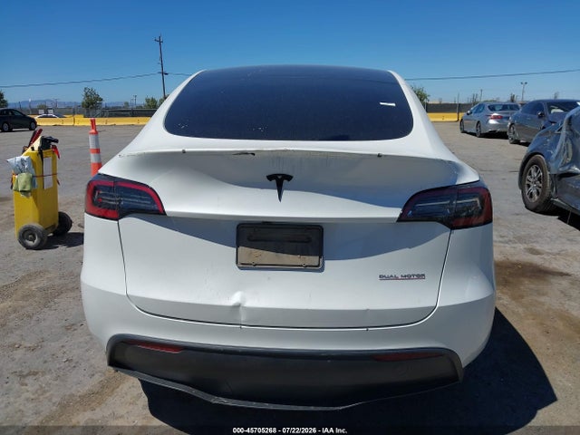 Продажа на аукционе авто 2023 Tesla Model Y Performance Dual Motor All-wheel Drive, vin: 7SAYGDEF6PF822996, номер лота: 45705268