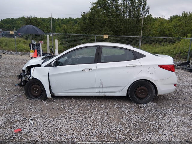 Продажа на аукционе авто 2016 Hyundai Accent Se, vin: KMHCT4AE6GU073233, номер лота: 45705269