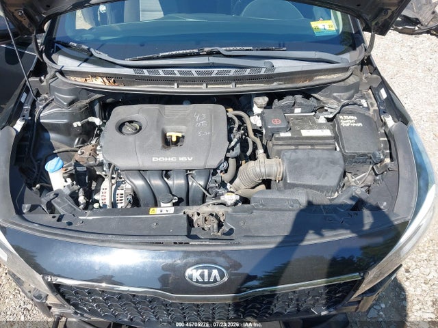 45705275 :رقم المزاد ، 3KPFL4A73HE101296 vin ، 2017 Kia Forte S مزاد بيع