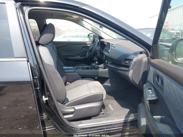 45705290 :رقم المزاد ، JN8AT3AA6MW019115 vin ، 2021 Nissan Rogue S Fwd مزاد بيع