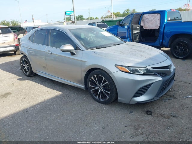 2019 Toyota Camry Se მანქანა იყიდება აუქციონზე, vin: 4T1B11HK2KU730775, აუქციონის ნომერი: 45705297
