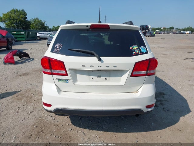 3C4PDCBB3KT852769 Dodge JOURNEY SE