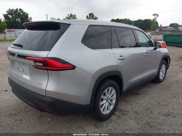 2024 Toyota Grand Highlander Xle მანქანა იყიდება აუქციონზე, vin: 5TDAAAB59RS010133, აუქციონის ნომერი: 45705320