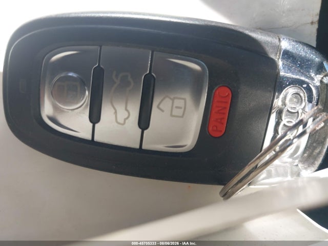 Продажа на аукционе авто 2015 Audi Q5 2.0t Premium, vin: WA1LFAFPXFA051606, номер лота: 45705333