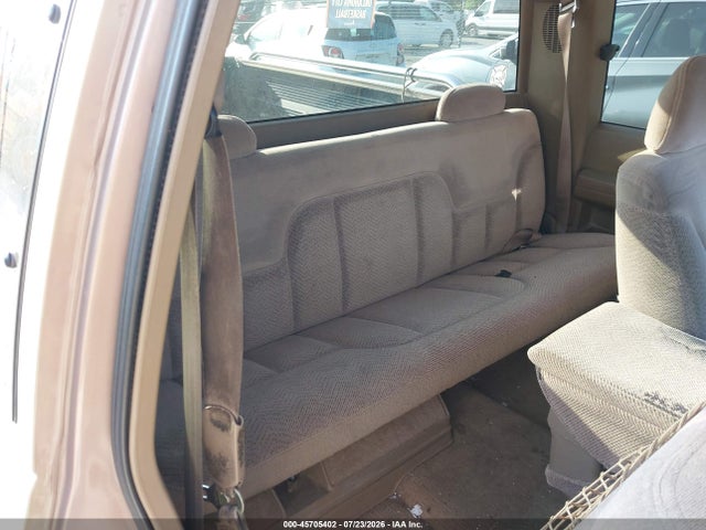 Продаж на аукціоні авто 1995 Chevrolet Gmt-400 C1500, vin: 2GCEC19K1S1215420, номер лоту: 45705402