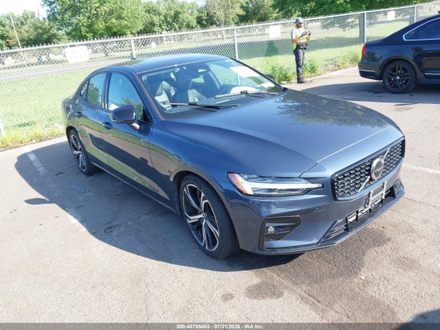 Aukcja sprzedaży 2024 Volvo S60 B5 Core Dark Theme, vin: 7JRL12FK7RG322588, numer aukcji: 45705403
