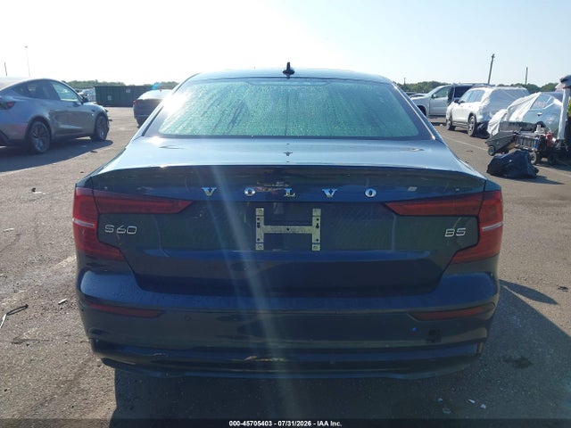 Aukcja sprzedaży 2024 Volvo S60 B5 Core Dark Theme, vin: 7JRL12FK7RG322588, numer aukcji: 45705403
