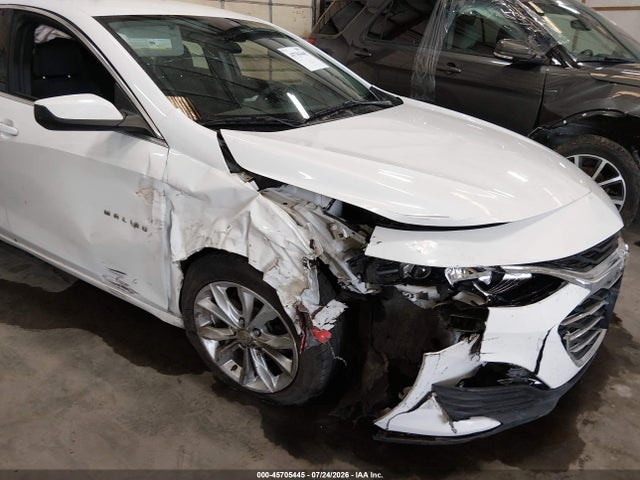 1G1ZD5ST2LF042017 Chevrolet Malibu Fwd Lt