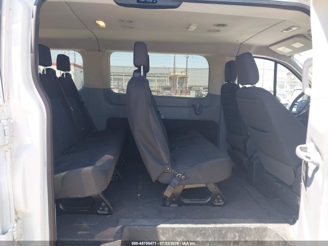 1FMZK1ZM1JKB42517 Ford Transit-150 Xl
