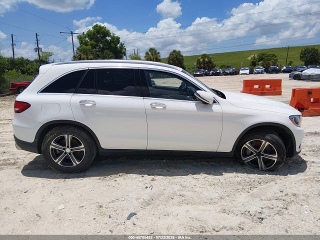 Продаж на аукціоні авто 2016 Mercedes-benz Glc 300 4matic, vin: WDC0G4KB1GF025105, номер лоту: 45705492