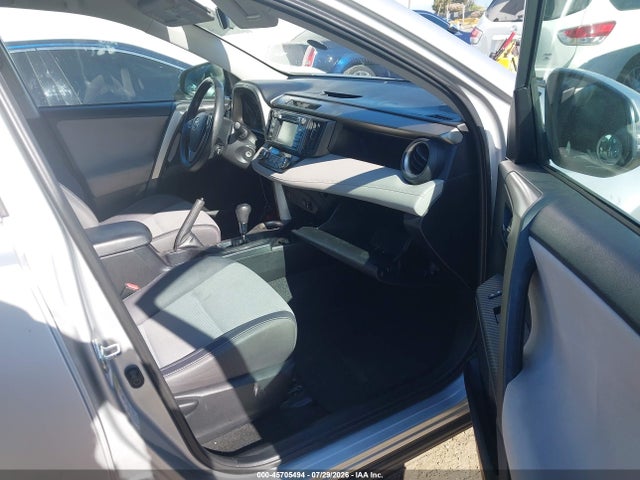 Toyota Rav4 Xle 2014 2T3WFREV9EW110128 Image 5
