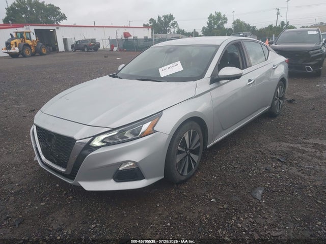 45705538 :رقم المزاد ، 1N4BL4DV8MN389885 vin ، 2021 Nissan Altima Sv Fwd مزاد بيع