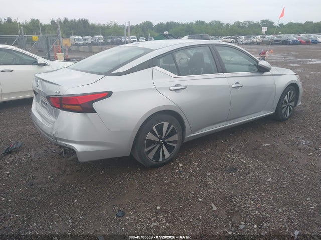 45705538 :رقم المزاد ، 1N4BL4DV8MN389885 vin ، 2021 Nissan Altima Sv Fwd مزاد بيع
