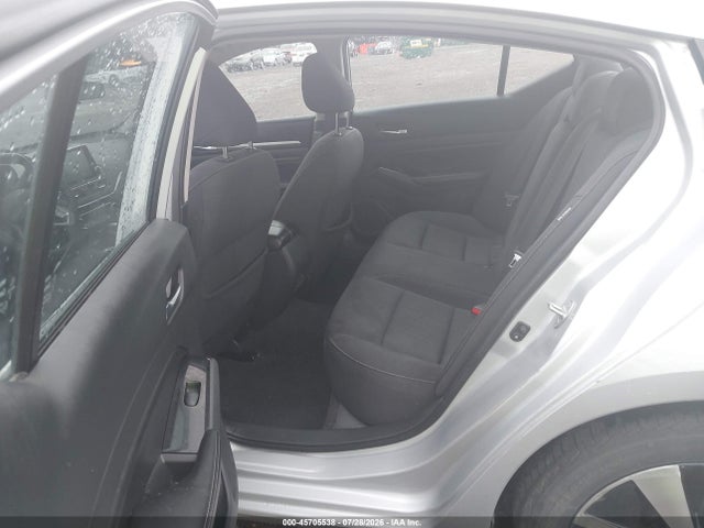 45705538 :رقم المزاد ، 1N4BL4DV8MN389885 vin ، 2021 Nissan Altima Sv Fwd مزاد بيع