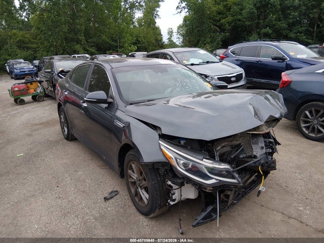 Auction sale of the 2020 Kia Optima Lx, vin: 5XXGT4L31LG442579, lot number: 45705640