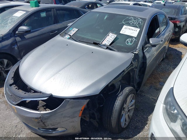 Chrysler 200 Limited 2015 1C3CCCAB9FN741110 Image 2