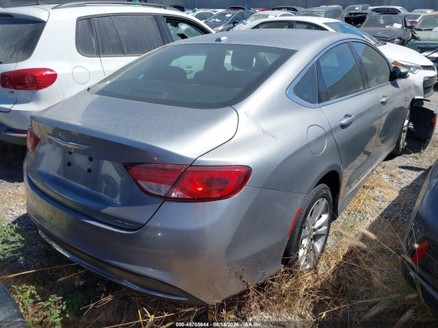 Chrysler 200 Limited 2015 1C3CCCAB9FN741110 Image 4