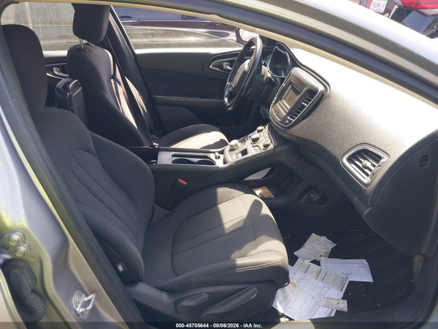 Chrysler 200 Limited 2015 1C3CCCAB9FN741110 Image 5