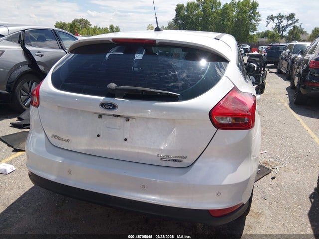 Продаж на аукціоні авто 2015 Ford Focus Titanium, vin: 1FADP3N23FL324632, номер лоту: 45705645