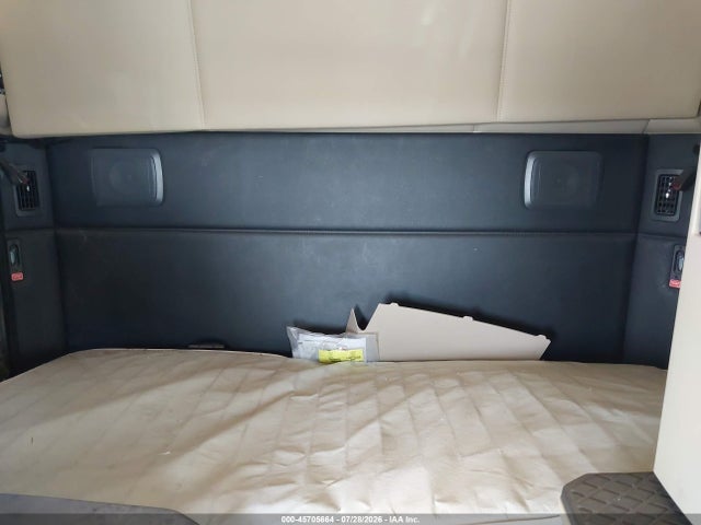 Kenworth T680 2024 1XKYD49X9RJ326597 Image 7