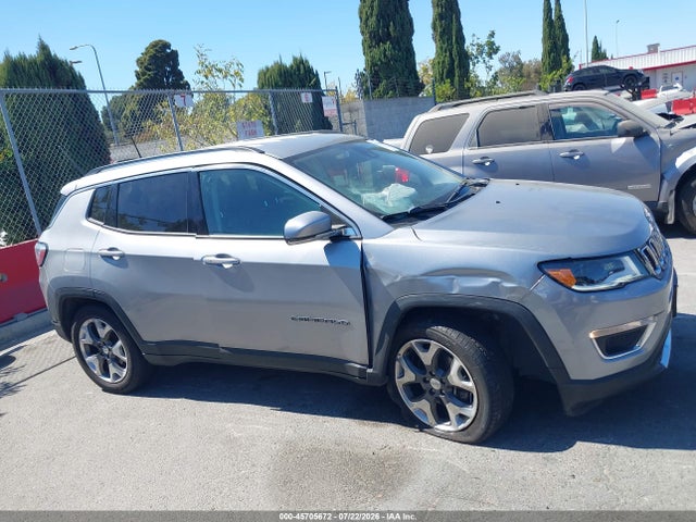 3C4NJCCB3JT406053 Jeep Compass Limited Fwd