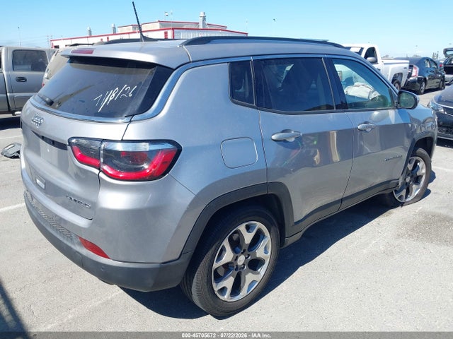 3C4NJCCB3JT406053 Jeep Compass Limited Fwd