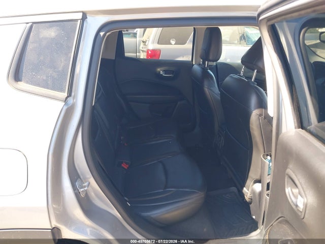 3C4NJCCB3JT406053 Jeep Compass Limited Fwd