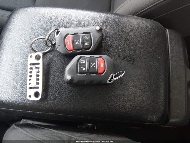 45705679 :رقم المزاد ، 1C6HJTAG3LL210986 vin ، 2020 Jeep Gladiator Sport S 4x4 مزاد بيع
