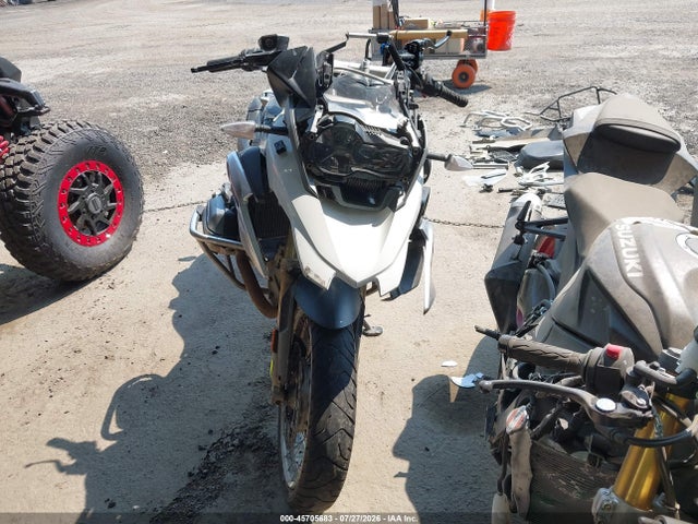 Продажа на аукционе авто 2014 Bmw R1200 Gs, vin: WB10A1109EZ185022, номер лота: 45705683