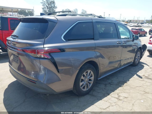 Auction sale of the 2021 Toyota Sienna Le, vin: 5TDKRKEC1MS011508, lot number: 45705698
