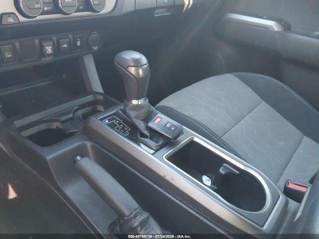 3TYCZ5AN4NT093916 Toyota Tacoma Trd Off Road